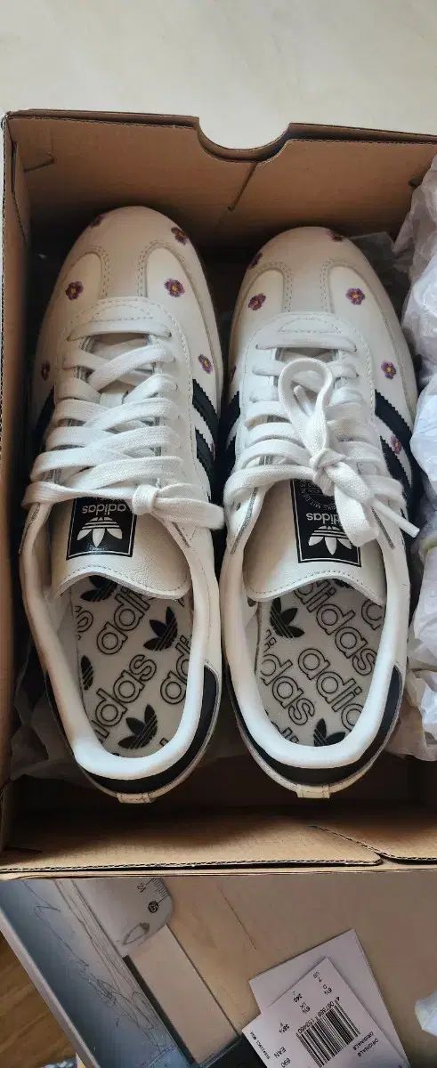 adidas アディダス サンバ 刺繡 スニーカーズ