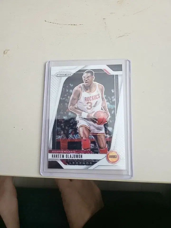 2025 ー 25 Prizm Hakeem Olajuwon White