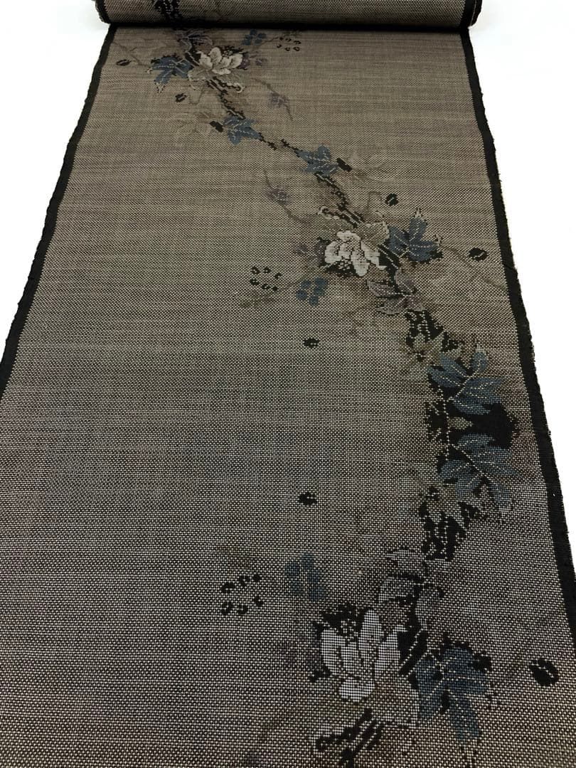 本場大島紬 古代染色 純泥染 通産大臣指定伝統的工芸品 正絹 反物