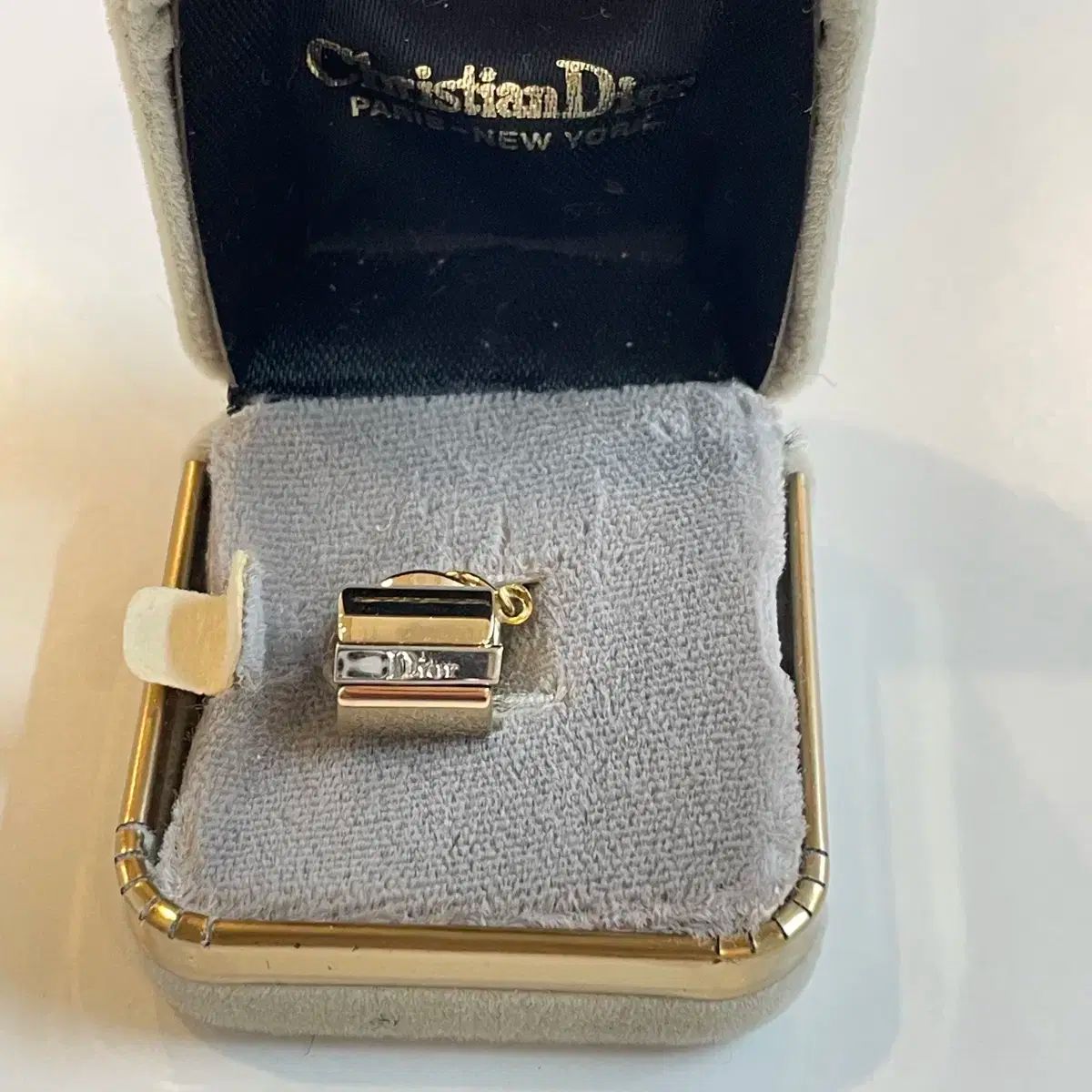 Dior ディオール ネクタイピン ブローチ ブートニエ