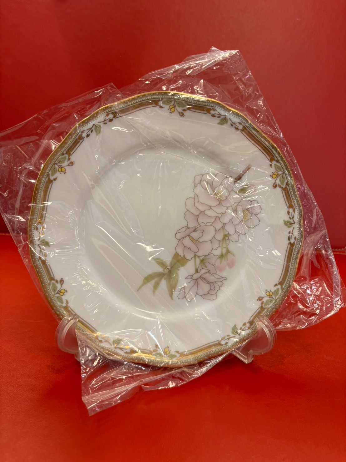 箱入り未使用品】【完品】ノリタケ ガラコンテッサ ケーキ皿6枚セット