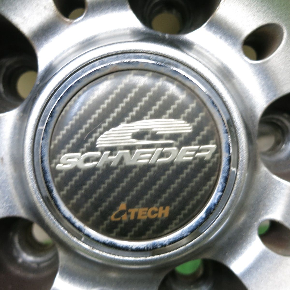 バリ溝 21年 9.5分 2本 スタッドレス 245 40R18 ダヴァンティ WINTOURA SCHNEIDER ATECH シュナイダー 18インチ PCD114.3 5H 5090801ナス FFCRYSTALESIA_COM