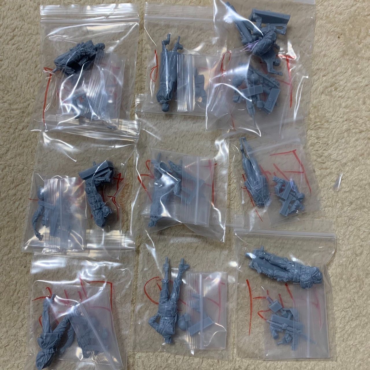 ミリタリー 兵士10体 1/35スケール 戦死 ジオラマ 負傷 戦場