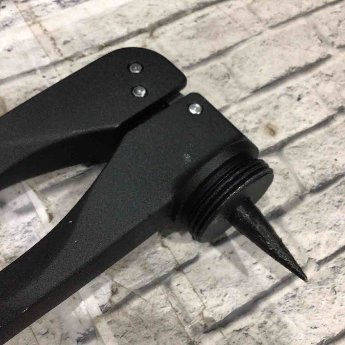 メーカー型式不明