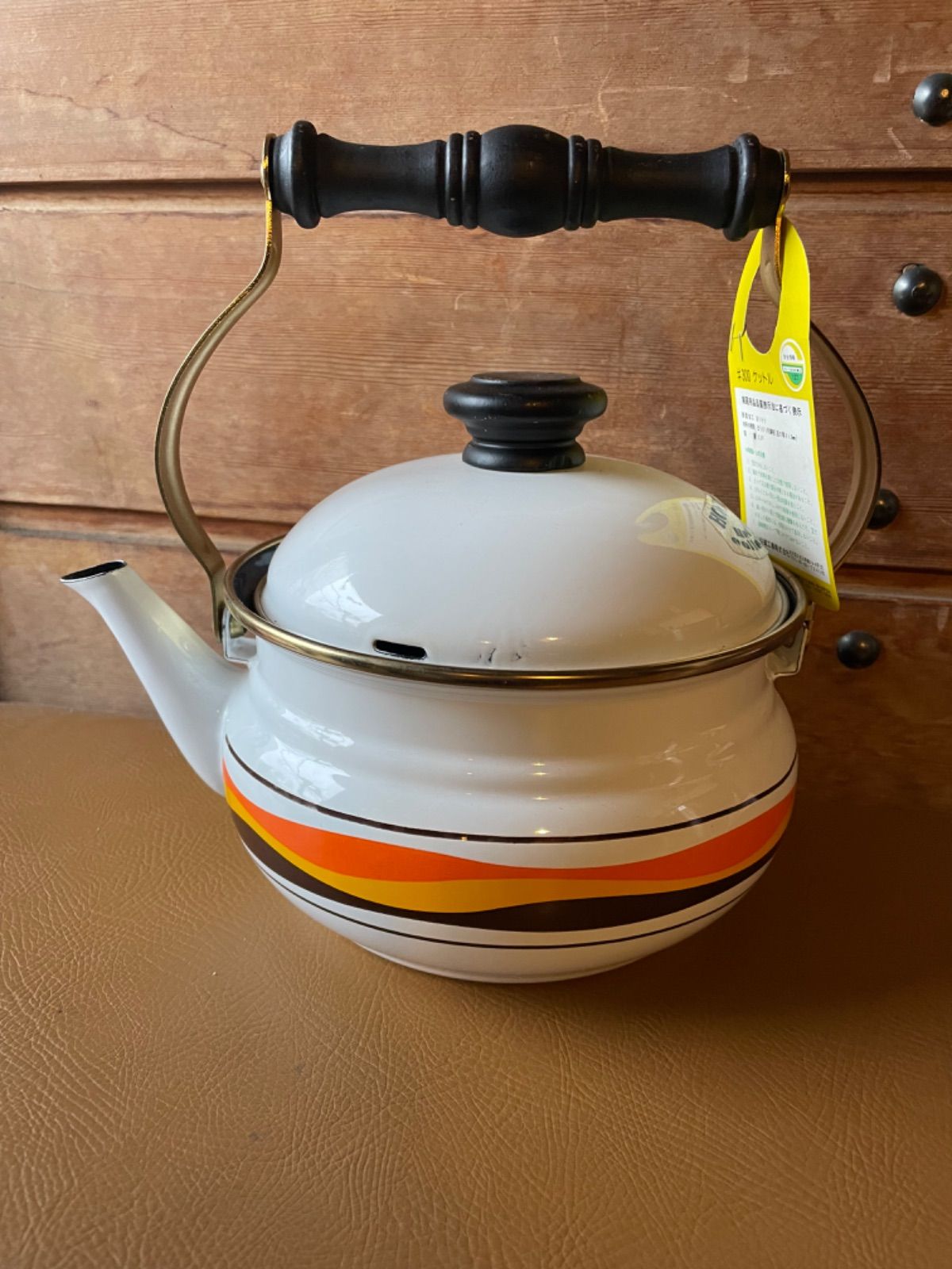 昭和レトロ 可愛い 細口 ステンレス ポット 水差し 丸型 700cc 昭和レトロ 可愛い 細口 ステンレス ポット 水差し 丸型 700cc 昭和