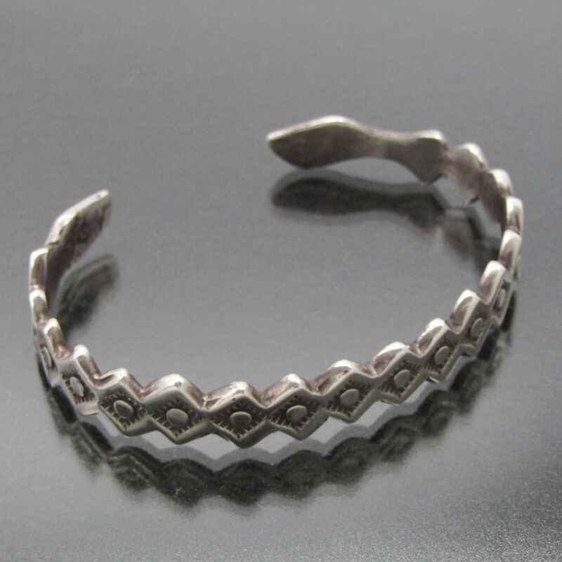 Cippy Crazy Horse コチティ バングル ワイド スタンプ リポウズ シッピークレイジーホース 30008505 Cippy Crazy Horse コチティ族 バングル スネーク シッピークレイジー