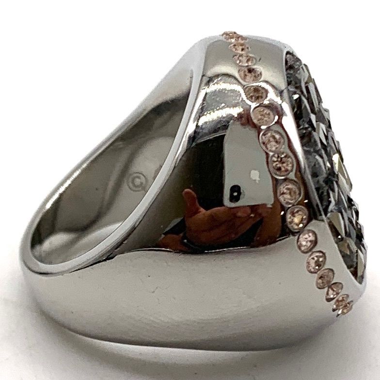 お買い得】SWAROVSKI リング 指輪 ピンクライン - メルカリ