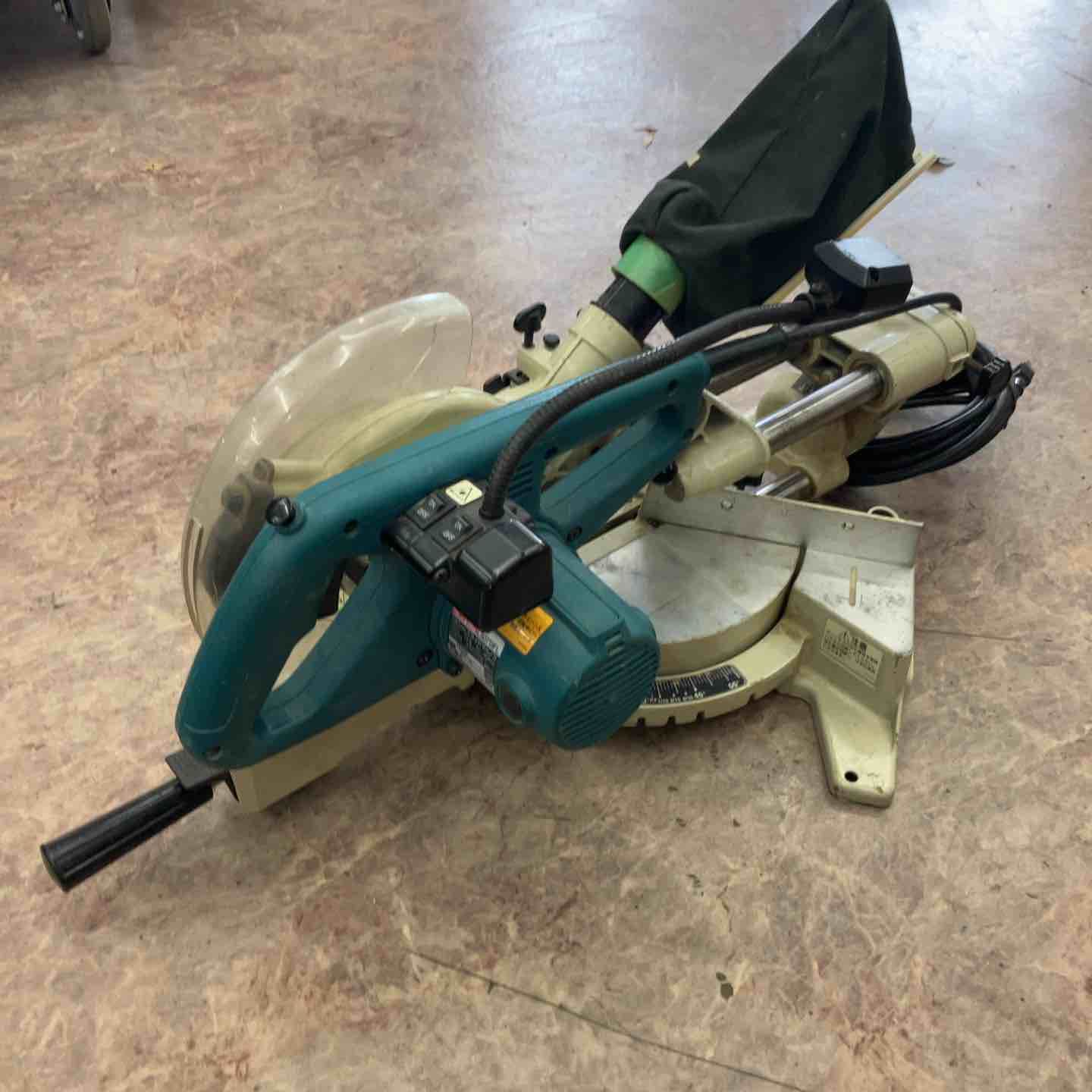 詳細要 マキタ makita スライドマルノコ LS0713FL 所沢店