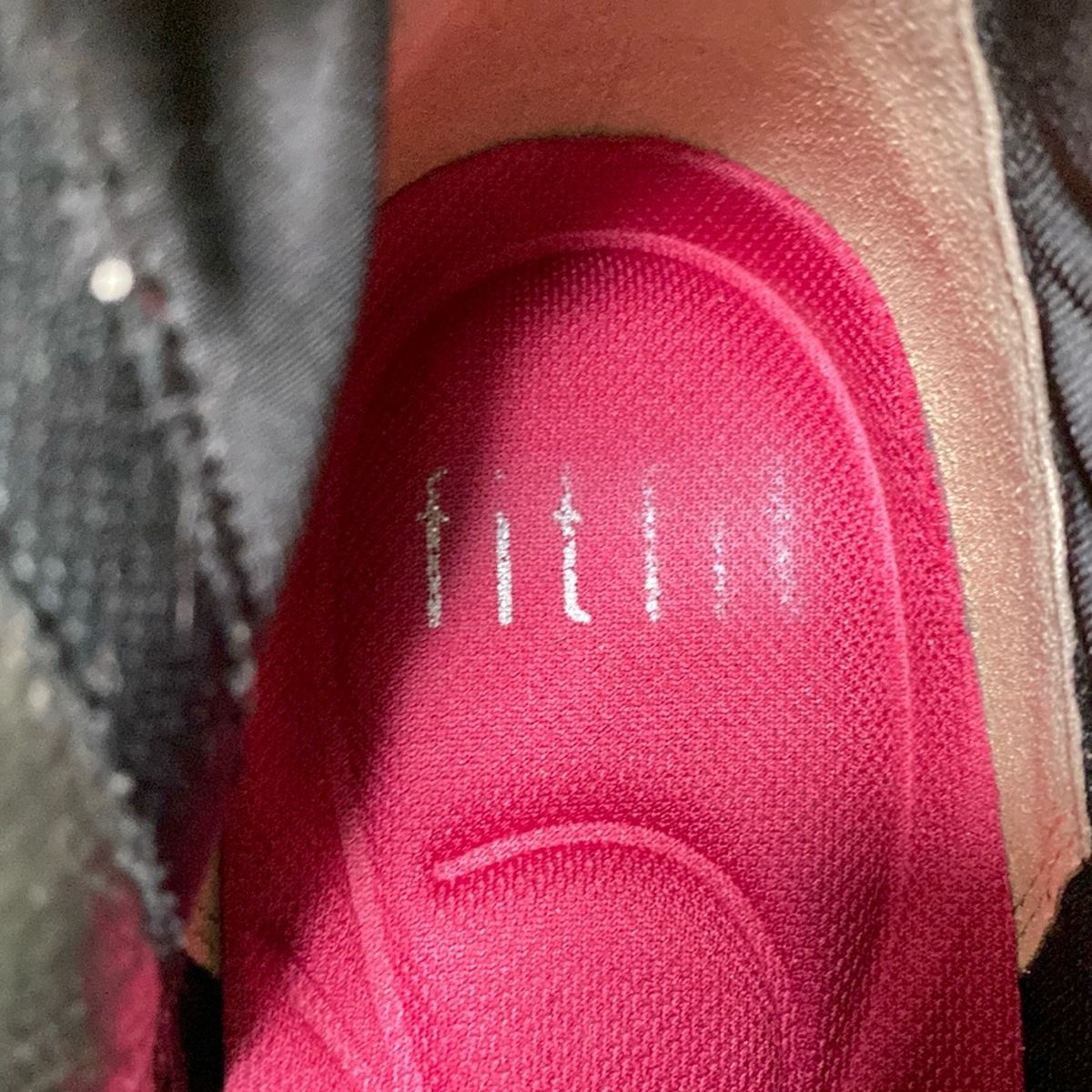 ダークブラウン×黒