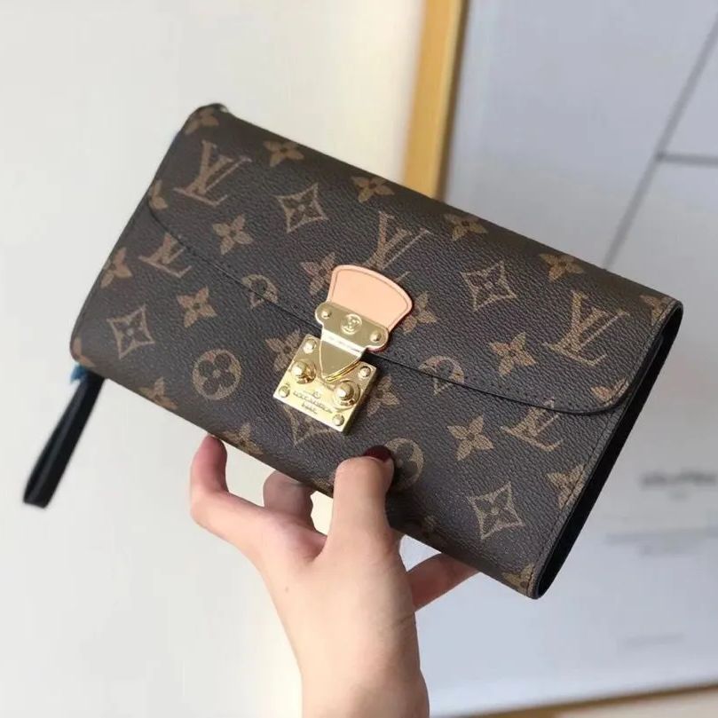 新品未使用品】✨LOUIS VUITTON ルイ・ヴィトンの長財布 - メルカリ