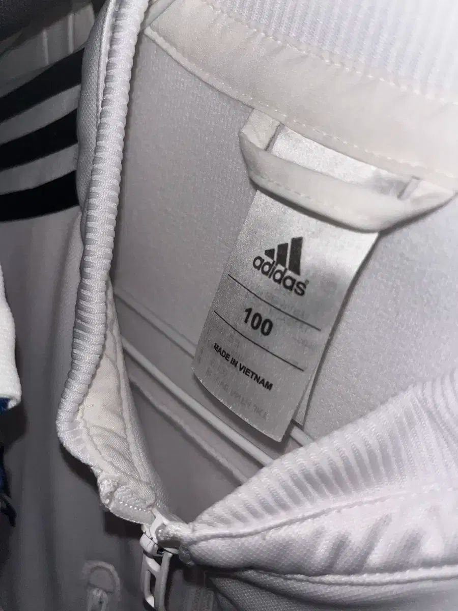 アディダス ユヴェントス トラックジャージ トレーナー ジャージ Lサイズ ベッケンバウアー ファイヤーバード