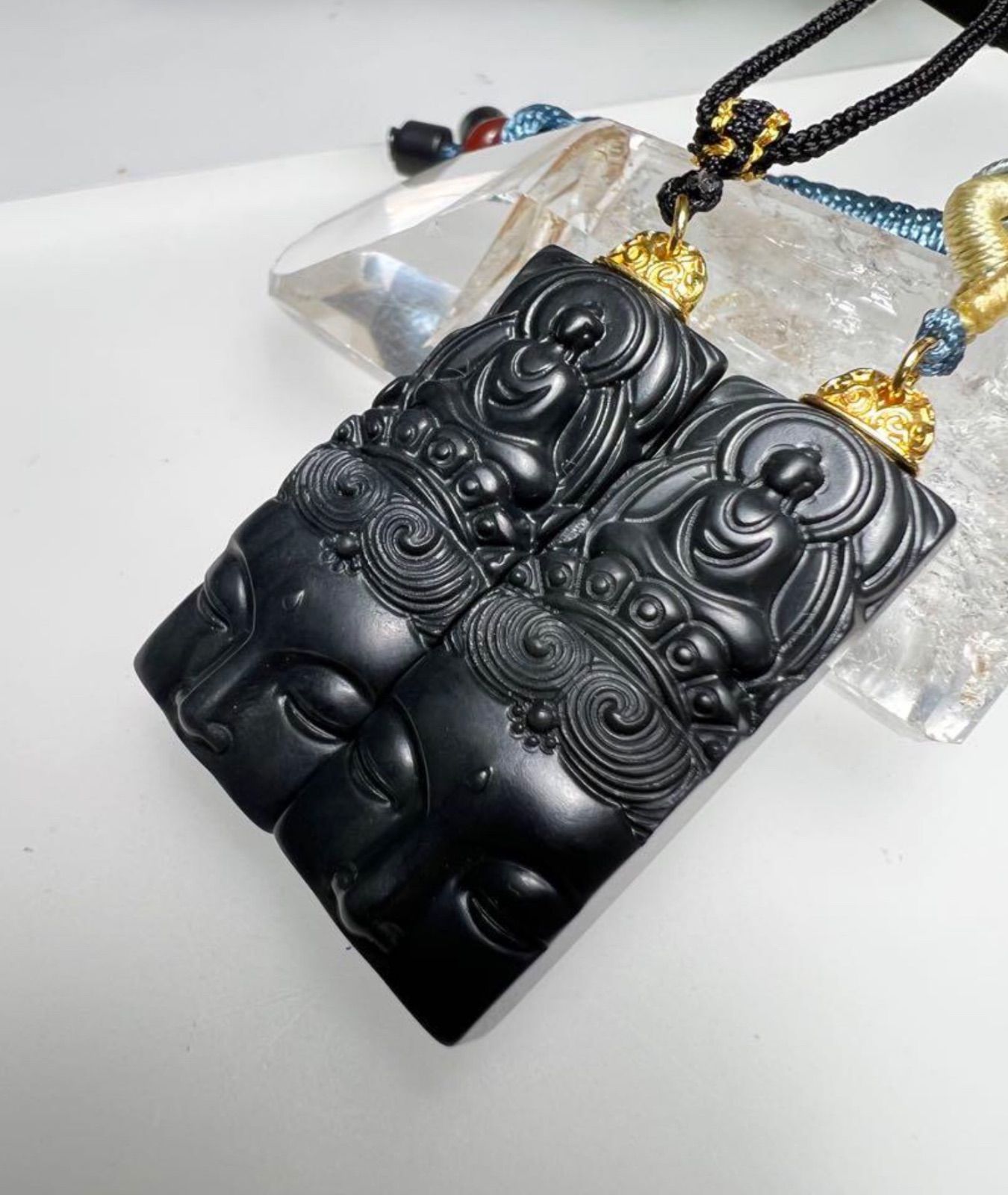 和田玉観音様彫り紐ネックレス 至高の慈悲 願望成就・開運・健康長寿