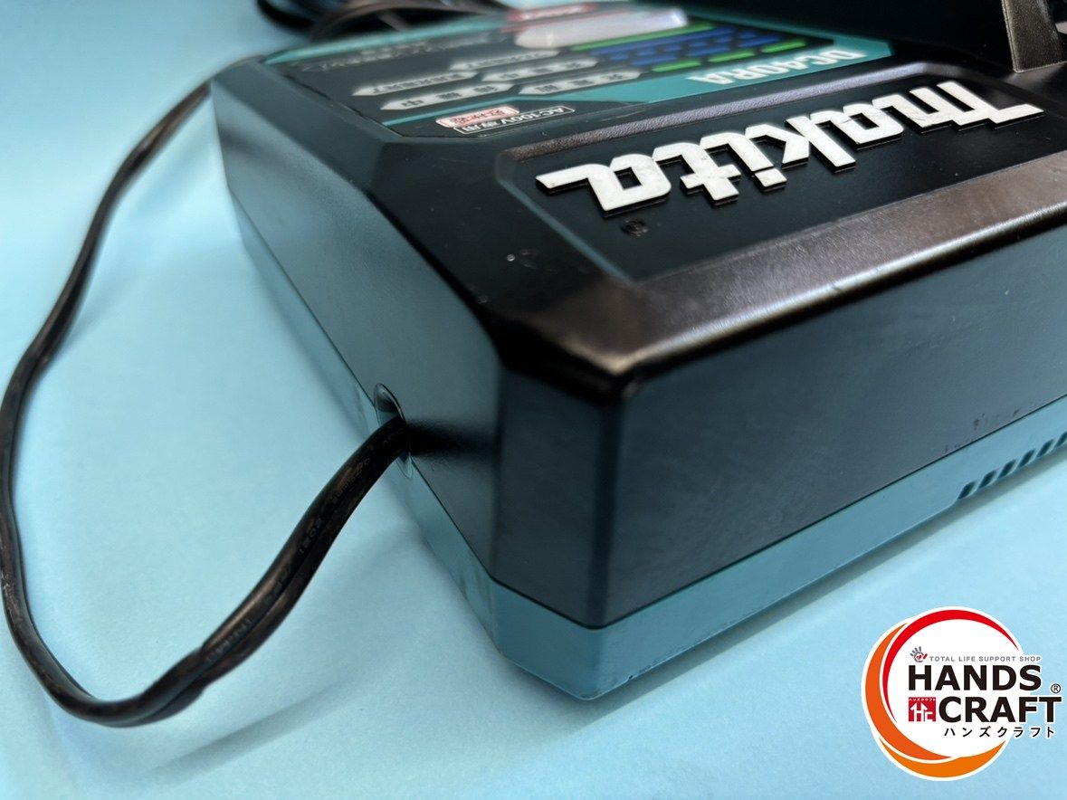 【未使用】マキタ Makita DC40RA 充電器【ハンズクラフト佐賀】 未使用】マキタ Makita DC40RA 充電器【ハンズクラフト佐賀】