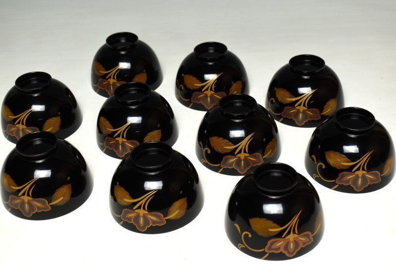 木製黒塗 蒔絵花文