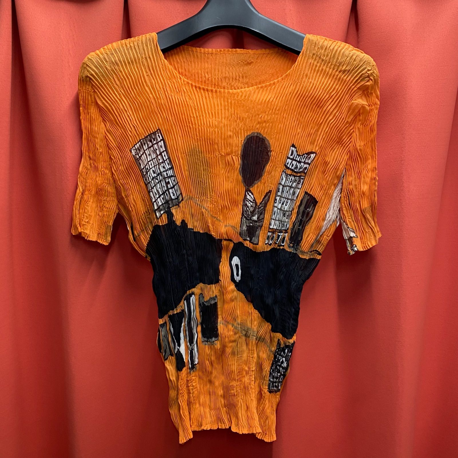 ISSEY MIYAKE イッセイミヤケ プリーツ Tシャツ 半袖 オレンジ