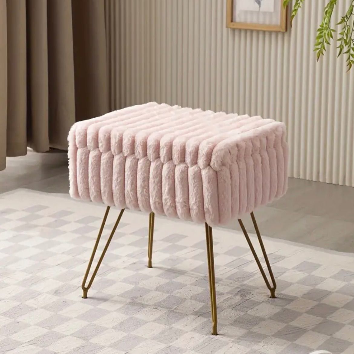 スツール イス チェア 椅子 シック フェイクファーベッドルーム 収納 メイクアップ リラクゼーション オットマンチェア モダン デザイン ピンク ベッドサイド リビングルーム 子供部屋 キッズルーム 子供用 かわいい おしゃれ 画期的 柔らかい 北欧 ピンク