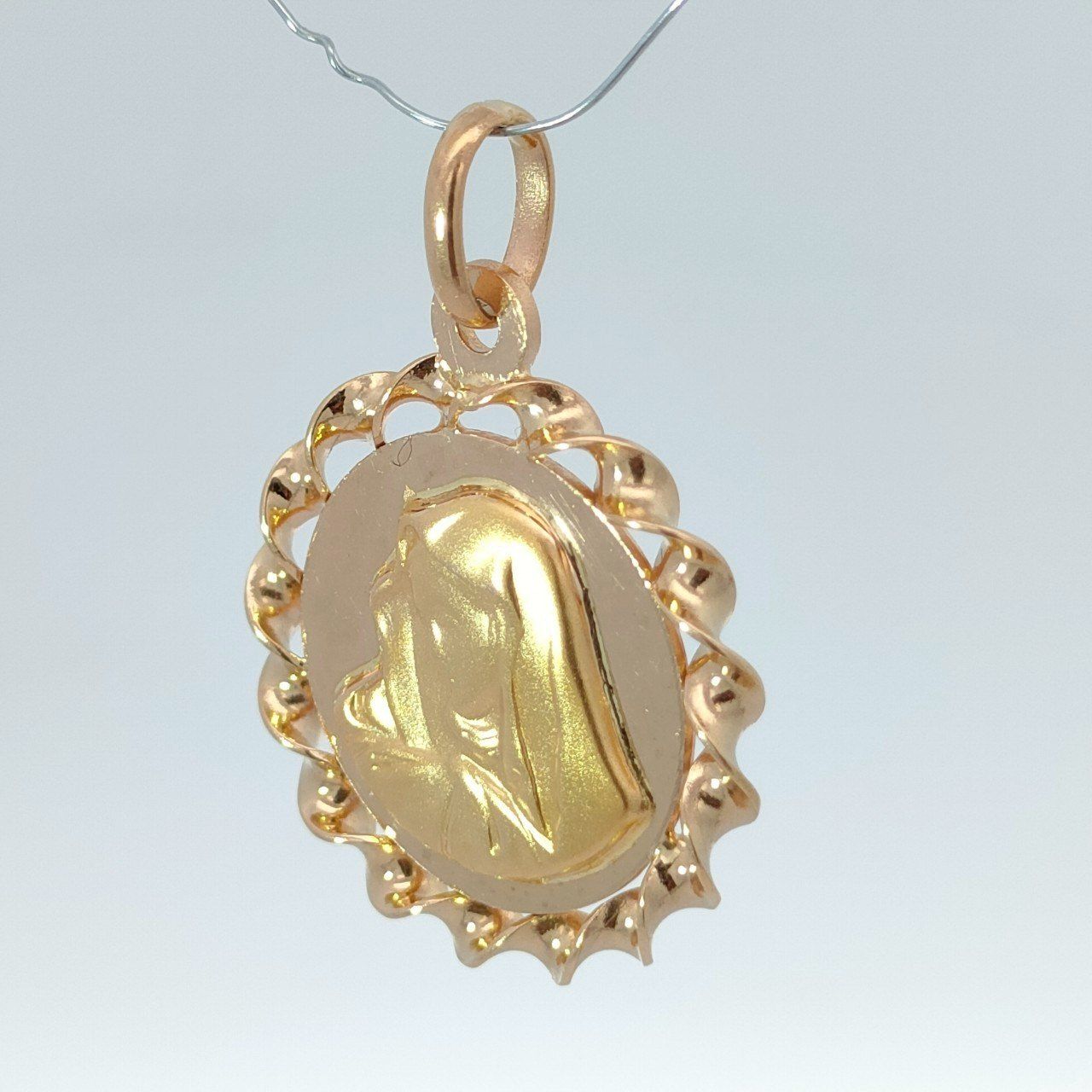 18金 K18 男女兼用 マリア様 ネックレストップ 2.59g B514 K18 18金