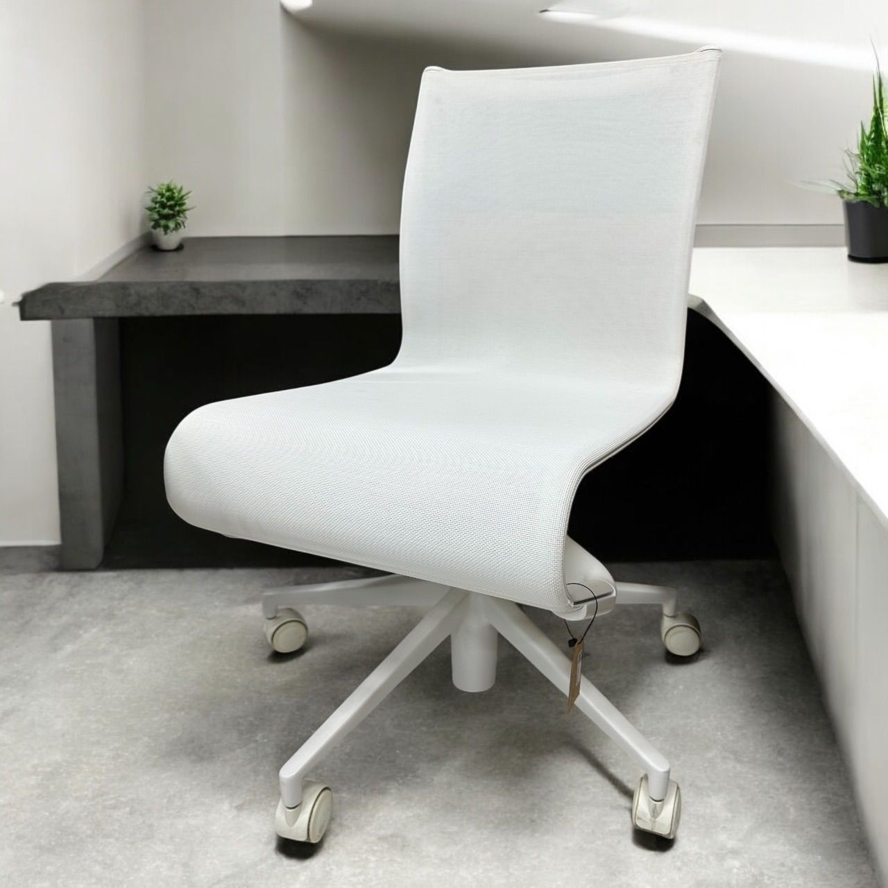 通販 激安 Cassina アームレス ROLLINGFRAME オフィスチェア Alias ixc. デスクチェア