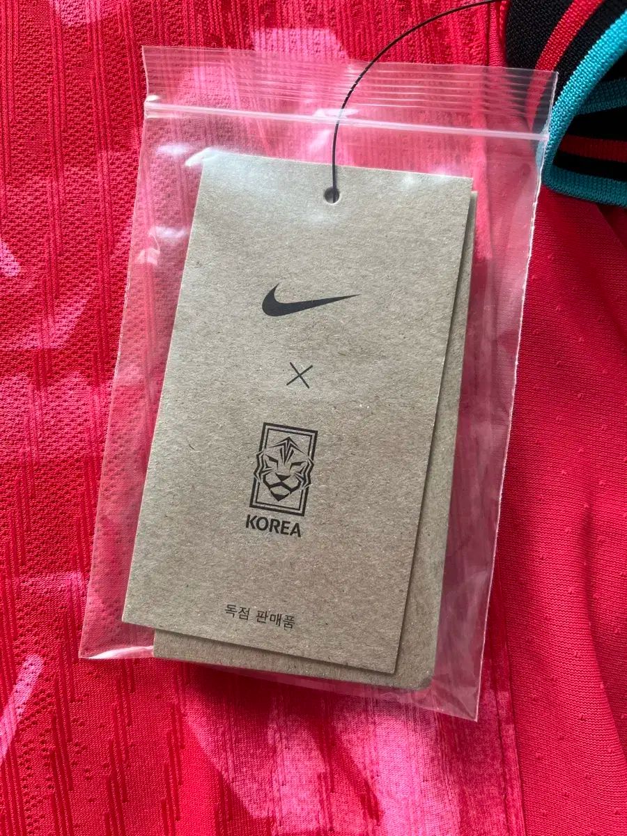 アセンティック