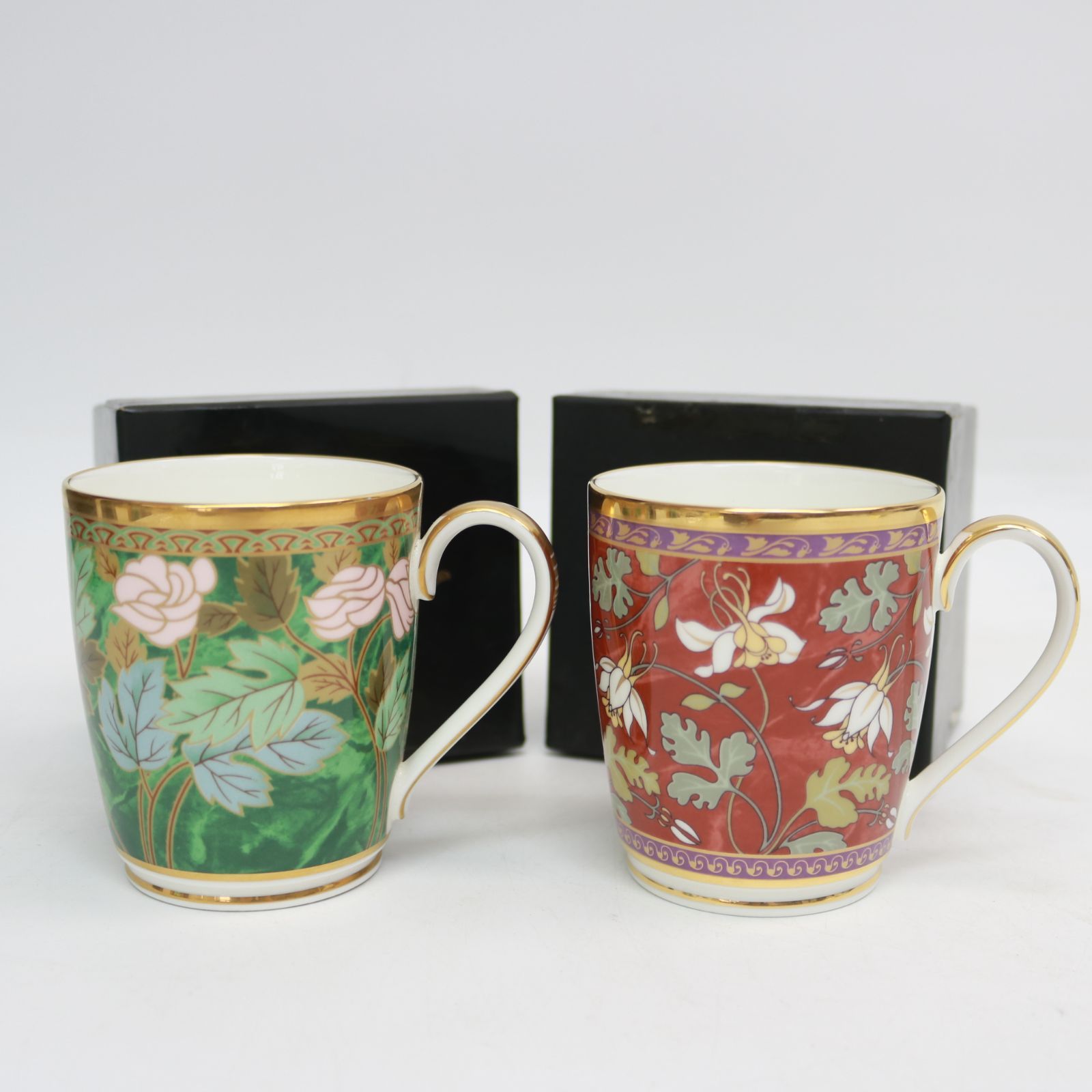 完売品 新品 Noritake ノリタケ ボーンチャイナ 招き猫 花柄ペア 完売品 新品 Noritake ノリタケ ボーンチャイナ 招き猫 花柄ペア