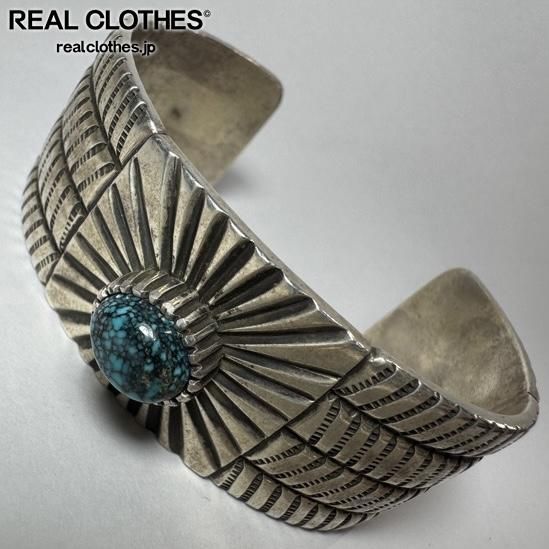 NAVAJO Ivan Howard Sterlingシルバー　バングル NAVAJO Ivan Howard Sterlingシルバー バングル