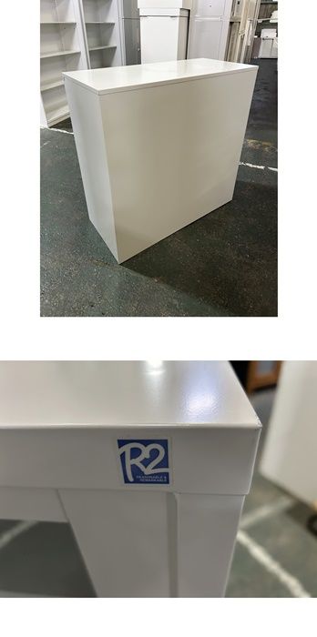 ガラス引違い書庫３段 鍵付き