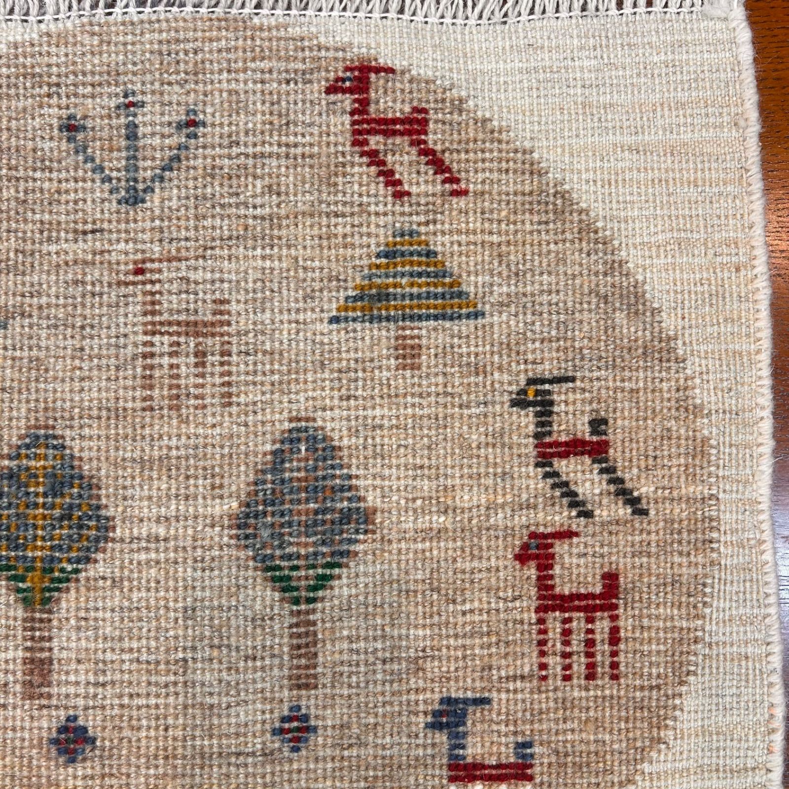 キリムギャッベ イラン産 手織りカーペット 45.5×40cm インテリアラグ 草木染め 座布団 タペストリー ルリバフ ロリバフ チェリーベアギャッベ チェリーベアギャッベ40×40 MARWIL-DEMENAGEMENTS_CH