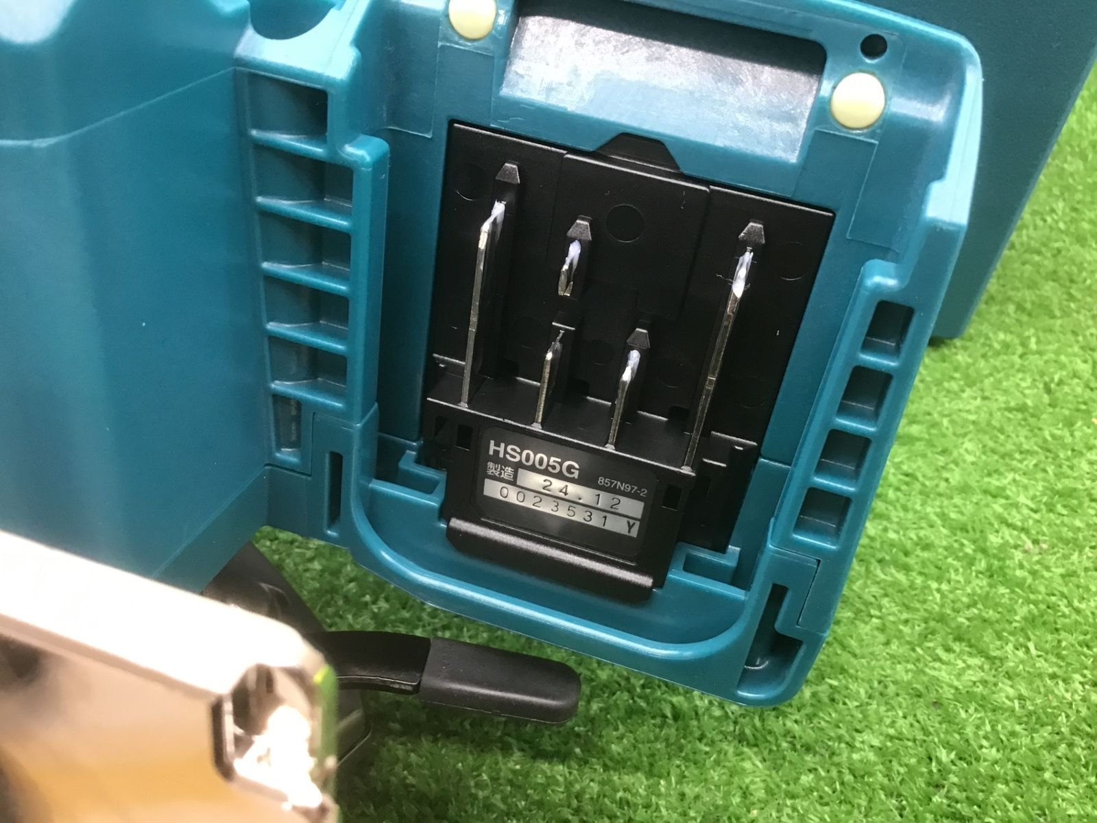 マキタmakita♪40vコードレスマルノコ