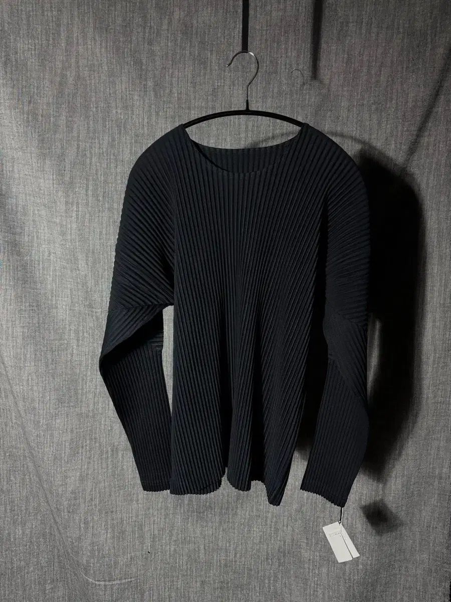 イッセイミヤケ オムプリッセ 長袖 Tシャツ