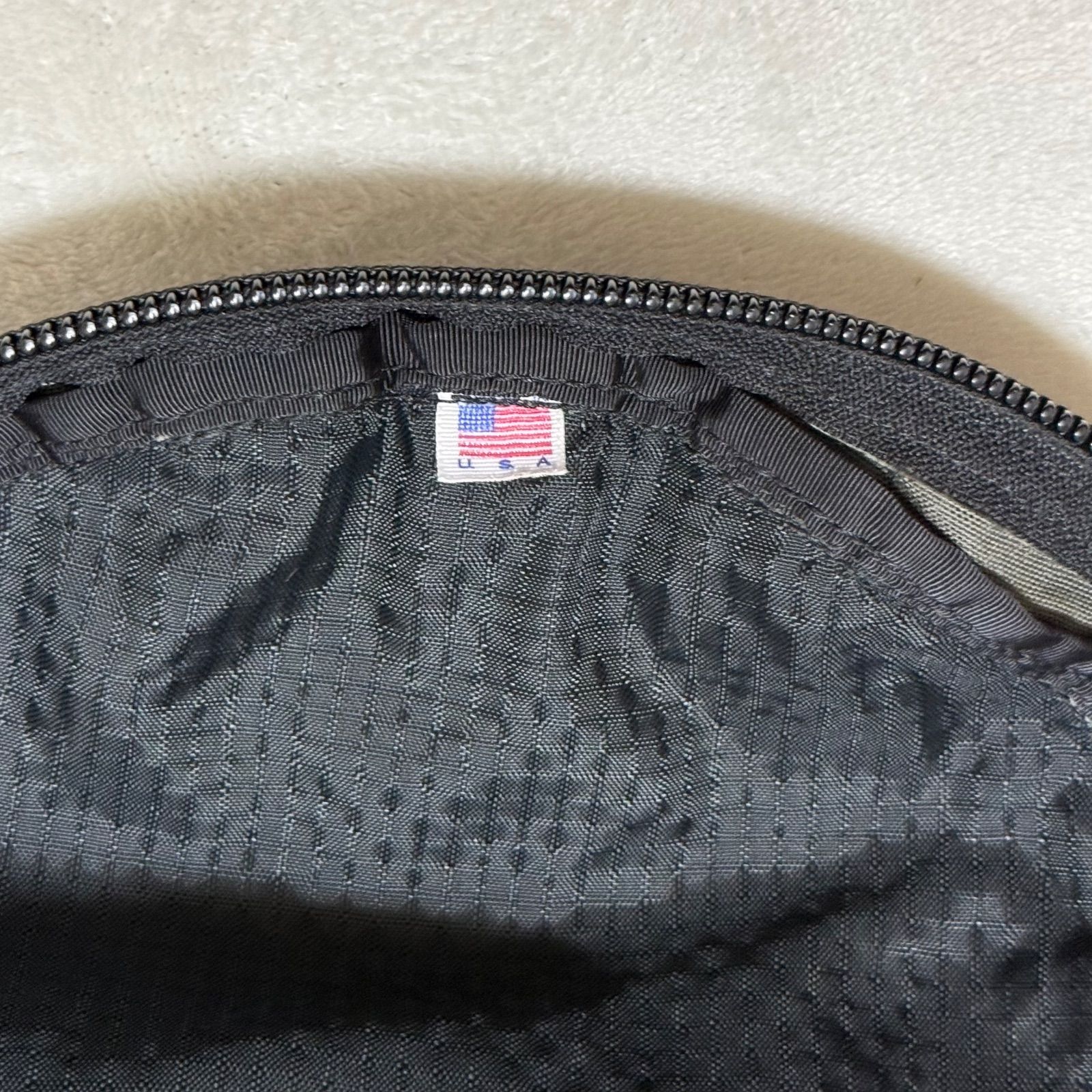 グレゴリー デイパック ボトムレザー 旧ロゴ 銀タグ USA - メルカリ