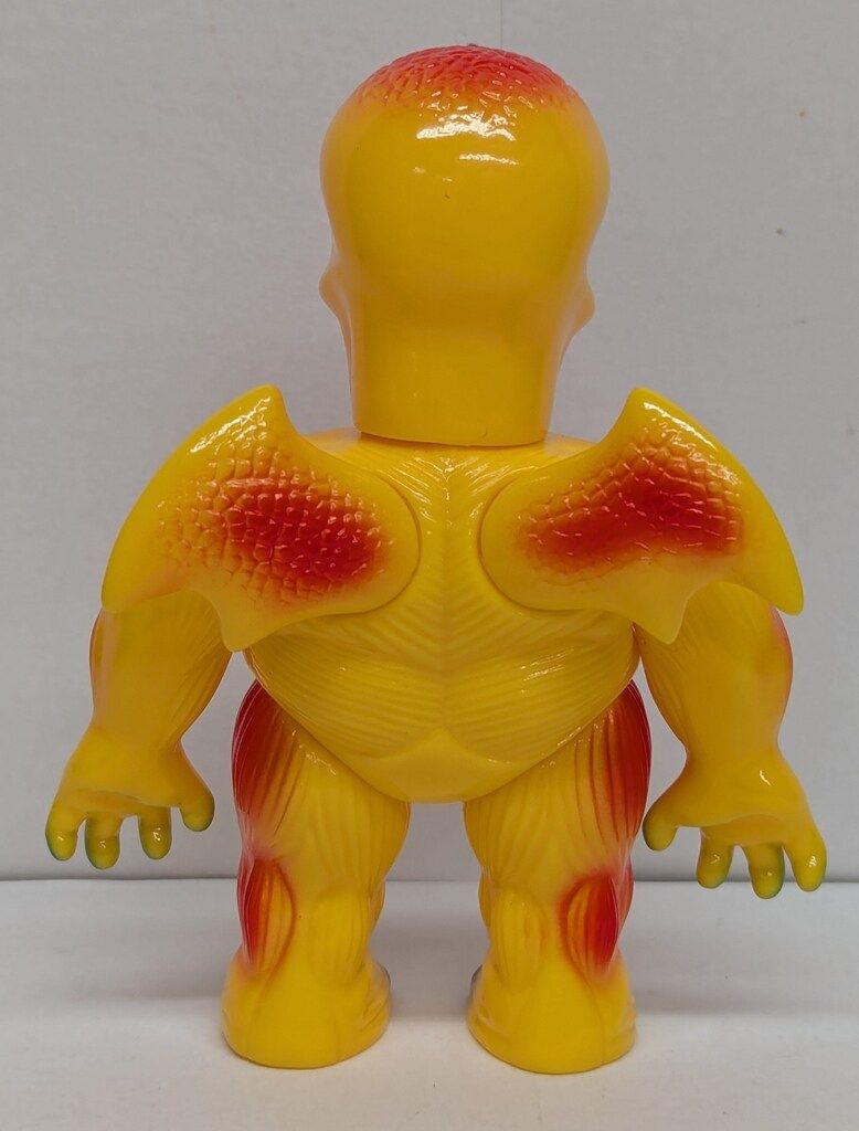 TRACTOR INC. INSIDE PARK POPFLY 黄色成型 未開封 TRACTOR INC. INSIDE PARK POPFLY 黄色成型