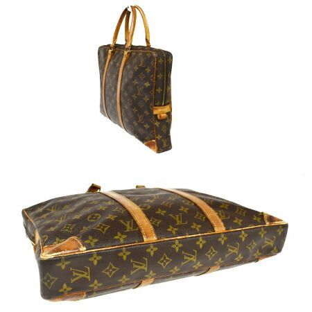 ルイヴィトン モノグラム ポルトドキュマンヴォワヤージュ LOUIS