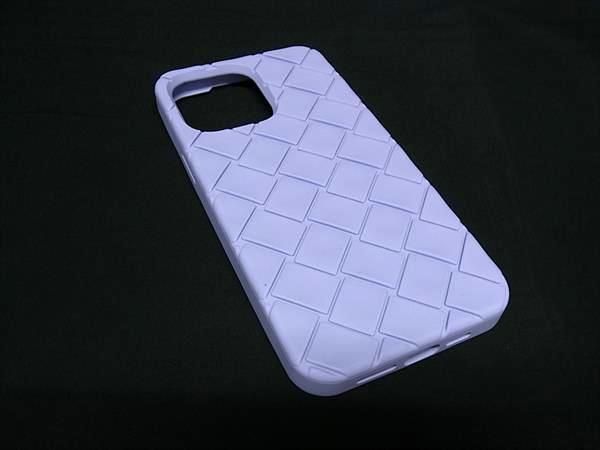 ♥ BOTTEGA VENETA ボッテガヴェネタ イントレチャート ラバー iPhone14ProMax対応 アイフォンケース パープル系 FP4695