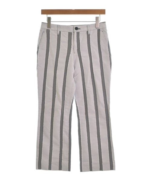 美品1980年代作 真作（一点もの）木製額装◆安藤岬「黄色のストール」パステル画 美品1980年代作 真作（一点もの）木製額装◇安藤岬「黄色の