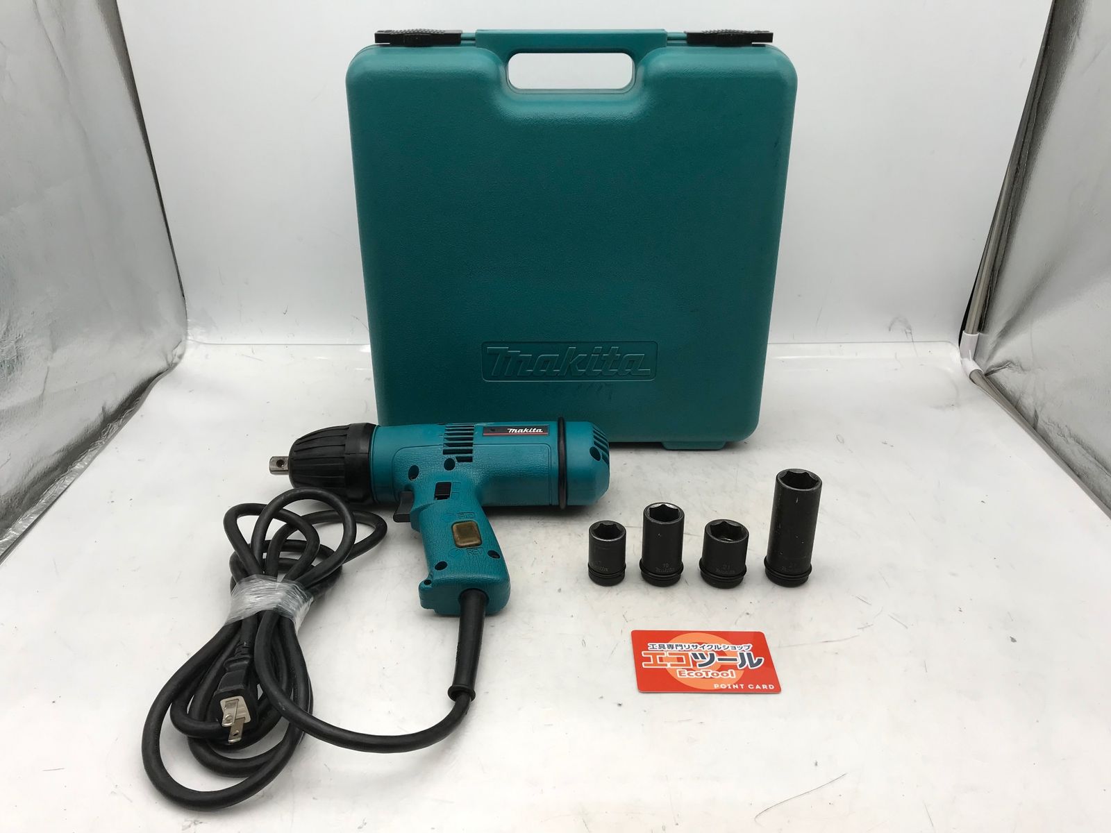 中古品】☆Makita/マキタ 4型インパクトレンチ 6904VH