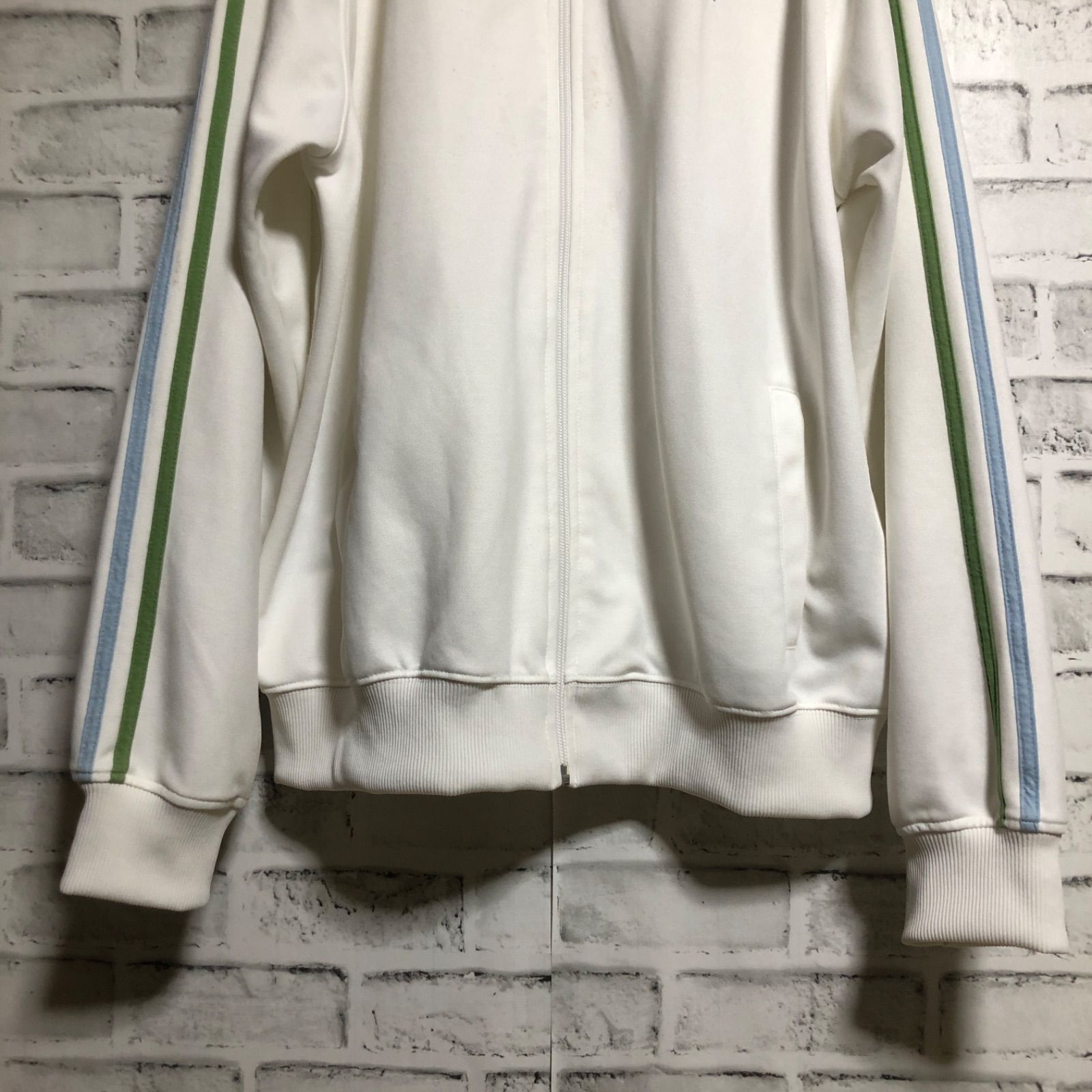 ✨月桂樹刺繍✨フレッドペリー トラックジャケット ポルトガル製 サイドロゴ 緑白 FRED PERRY - Fred Perry⭐️トラックジャケット M 刺繍白月桂樹