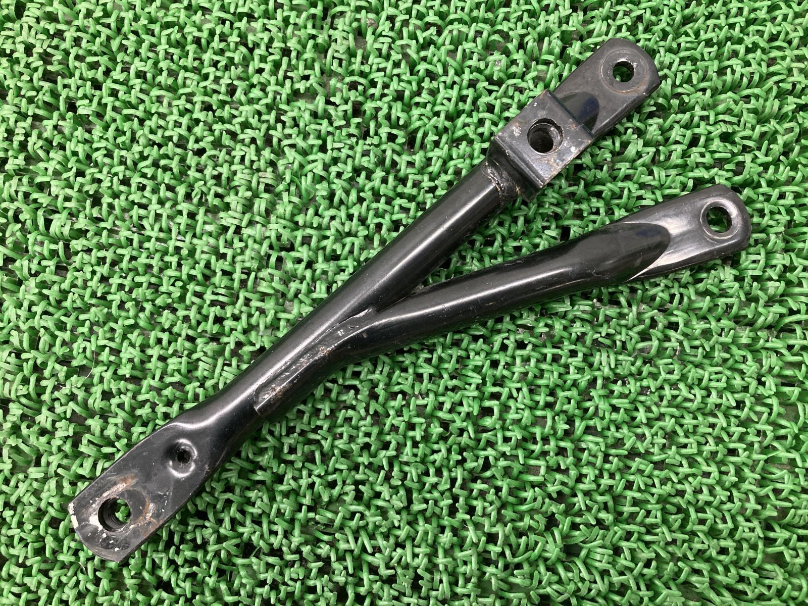 ドラッグスター400 マフラーステー ヤマハ 純正 中古 バイク 部品 4TR