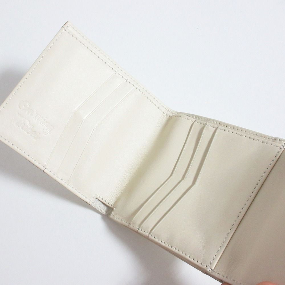 未使用 24AW CARVING TRIBES カービングトライブス Clasp Wallet がま口 コンパクトウォレット 二つ折り 財布 0424387607 パールホワイト レディース 古着 中古 USED 未使用 24AW CARVING TRIBES カービングトライブス Clasp Wallet