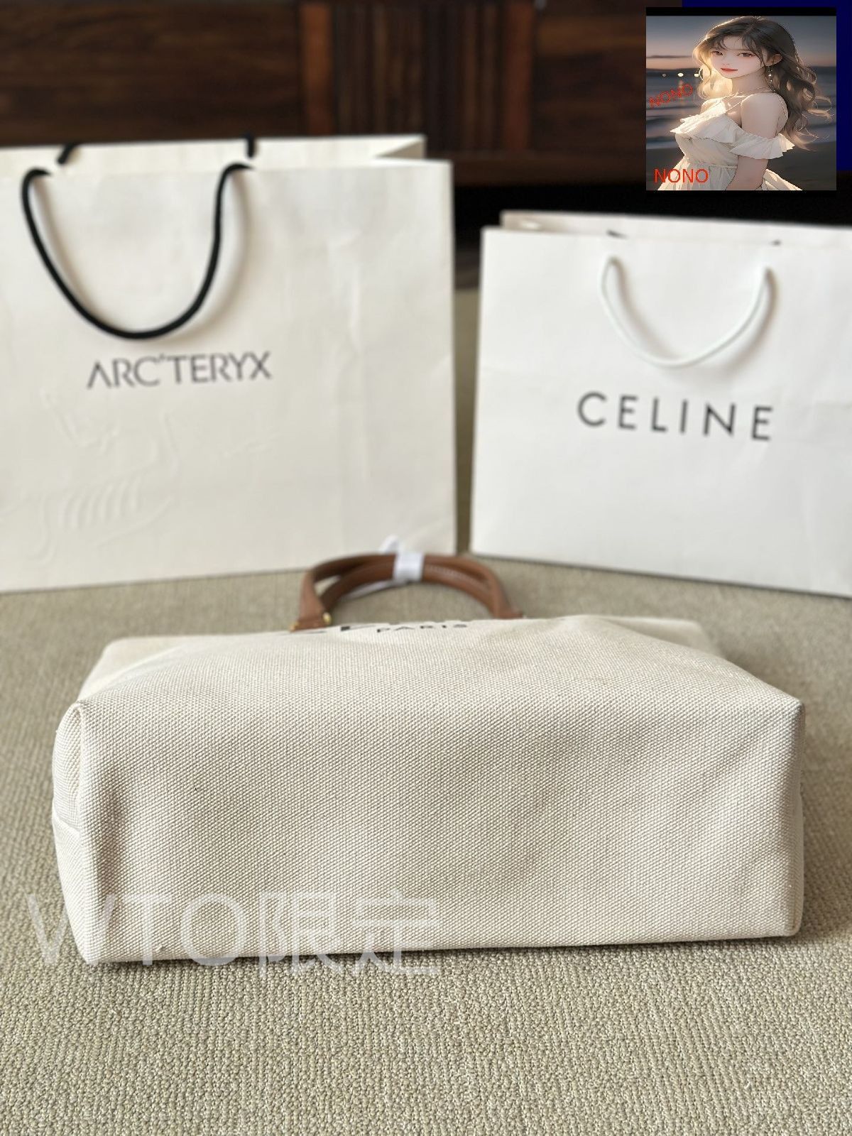 レア【CELINE】キャンバス TRIOMPHE ショッピングバッグ レア【CELINE】キャンバス TRIOMPHE ショッピングバッグ (CELINE