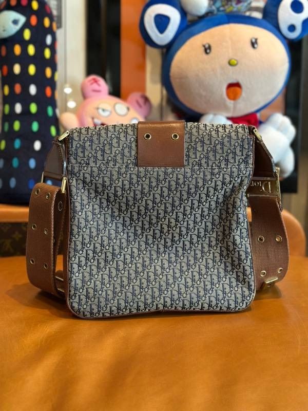 CHRISTIAN DIOR クリスチャンディオール ストリートシックショルダーバッグ LVU25010890