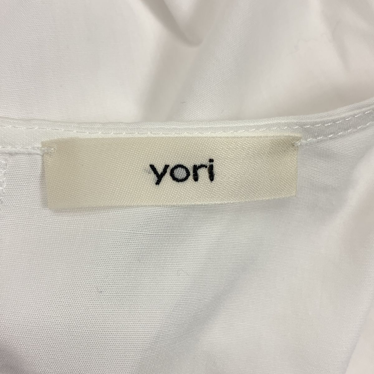 yori ティアードロングブラウスホワイト　長袖 ティアードストレッチブラウス | 2023 SP Collection | yori