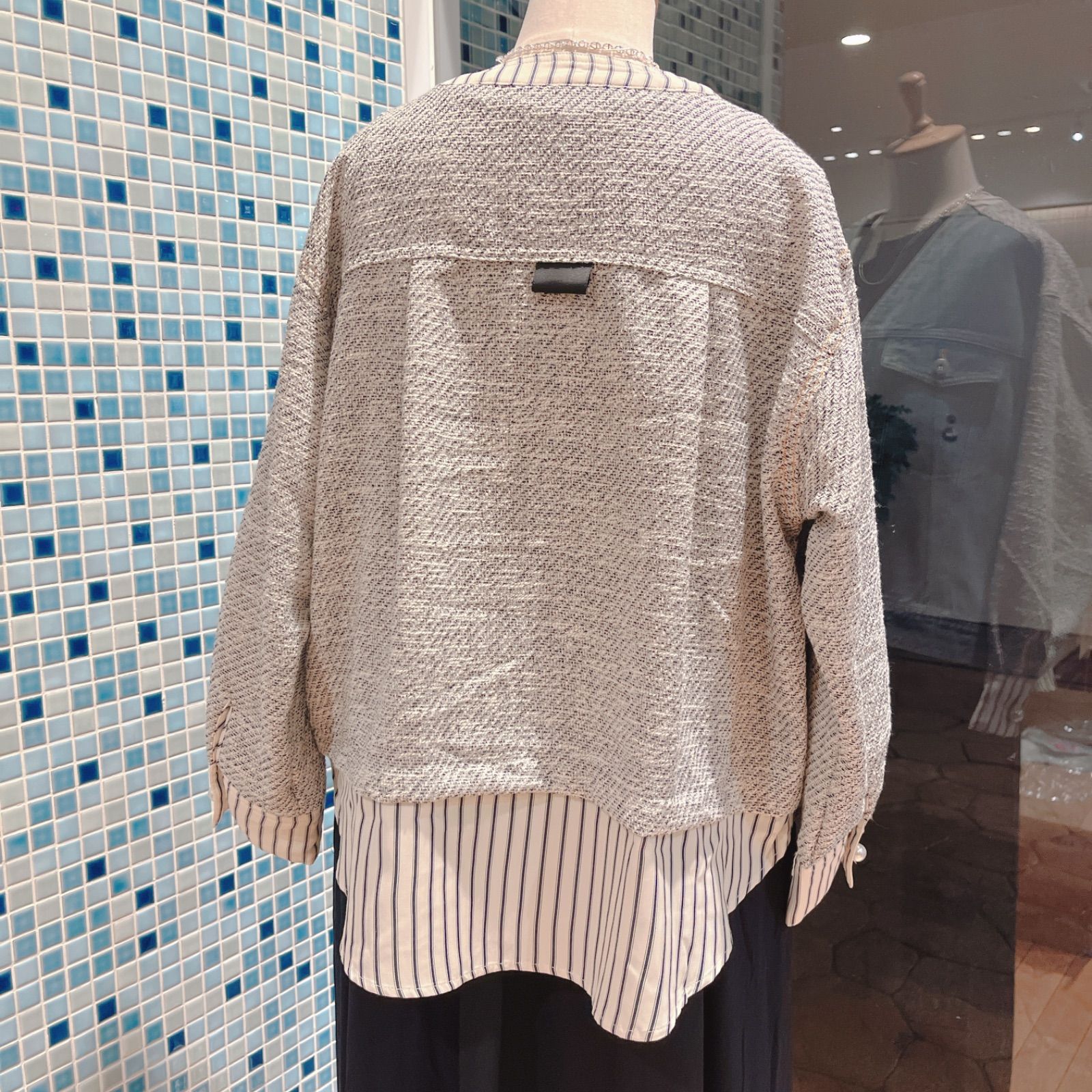 異素材 Vネック