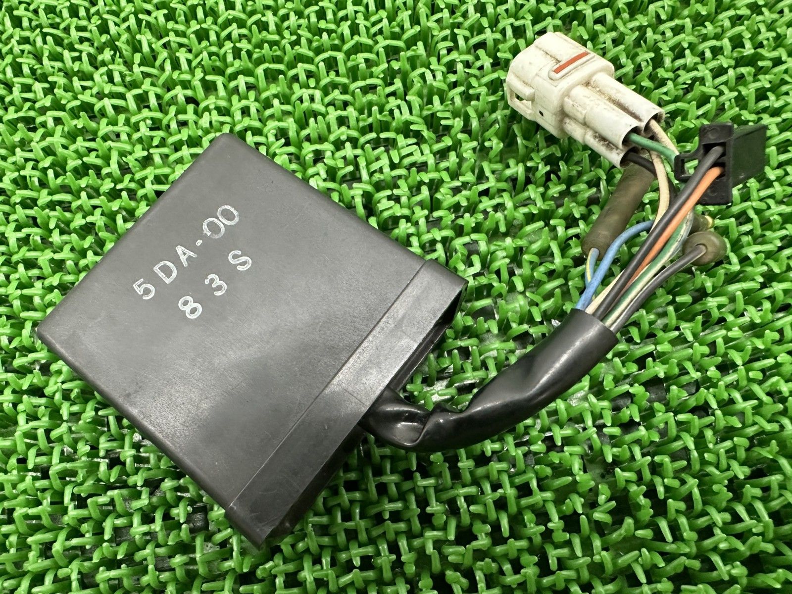 BW’S50 イグナイター ヤマハ 純正 中古 バイク 部品 SA02J ビーウィズ CDI スパークユニット 機能的問題なし 車検 Genuine 34 BW'S50 イグナイター ヤマハ 純正 中古 バイク 部品 SA02J ビーウィズ