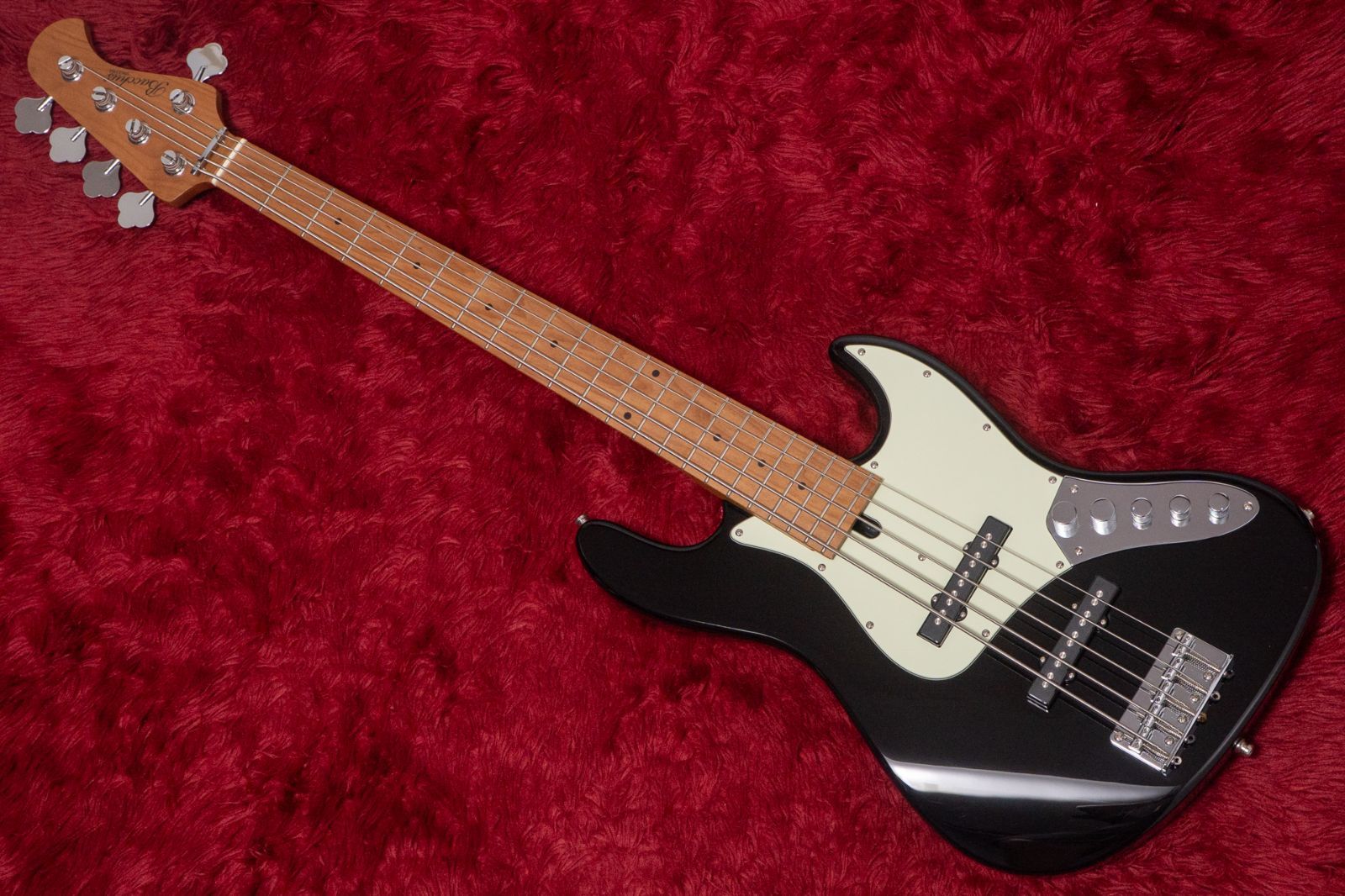 Bacchus WJB5-630-RSM M ACT BLK 4.440kg GIB横浜