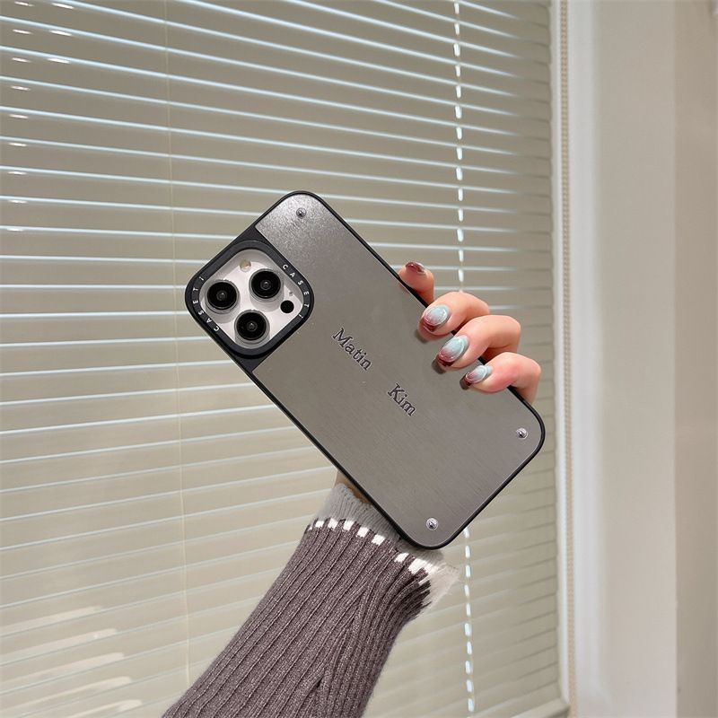 Matin Kim マーティンキム 携帯カバー スマホケース iPhone15 Pro 