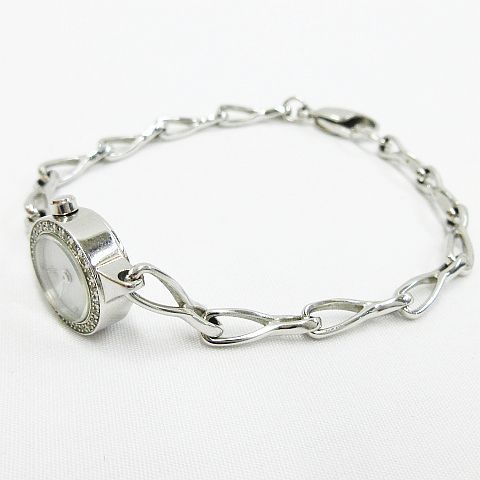 ４℃（ヨンドシー）シルバー925 チェーンブレスレット時計 4℃（ヨンドシー）シルバー925 チェーンブレスレット時計 サイズに迷っ