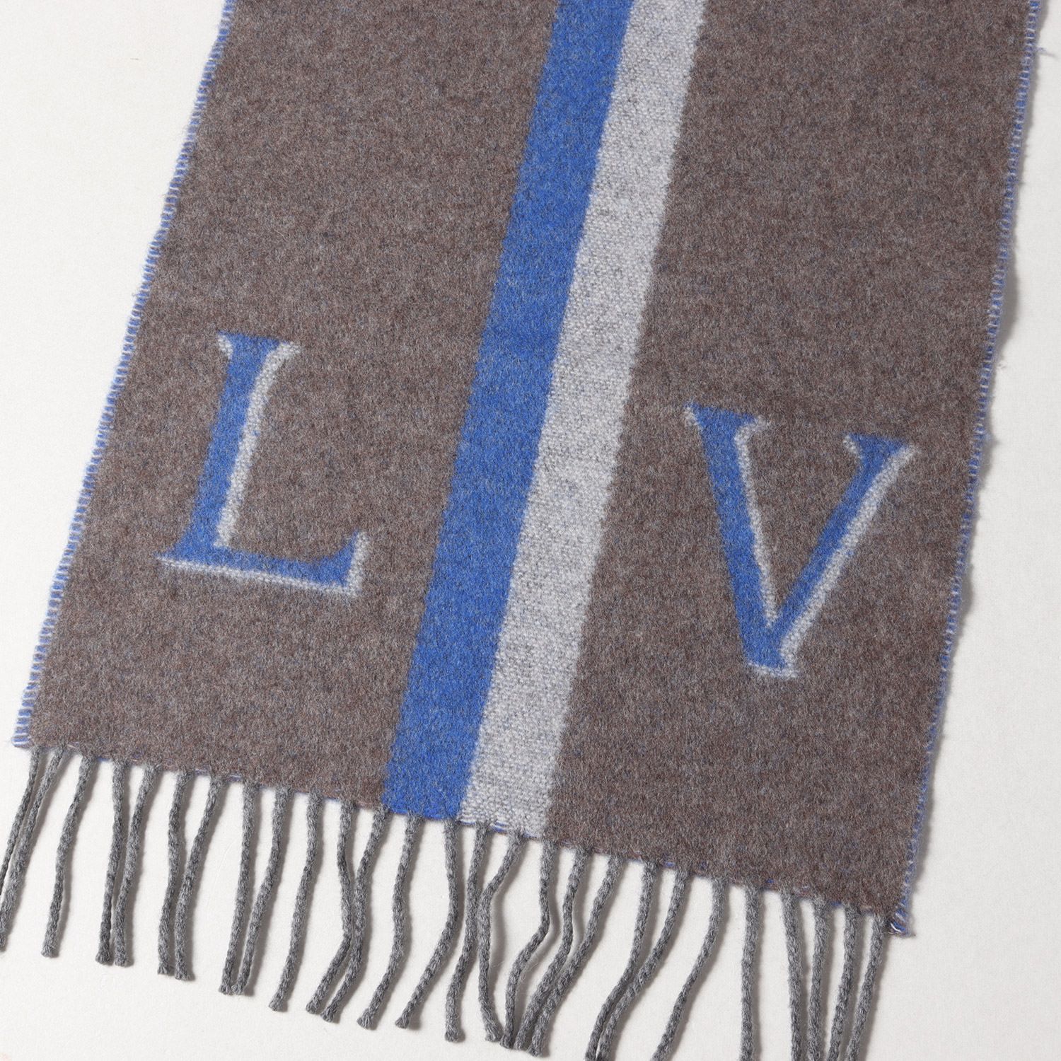 美品 LOUIS VUITTON ルイヴィトン エシャルプ LV シティ M70256