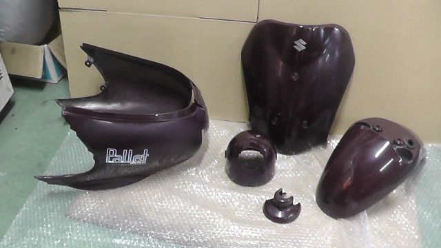 レッツ４パレット CA45A-180xxx の カウルセット 1760678666