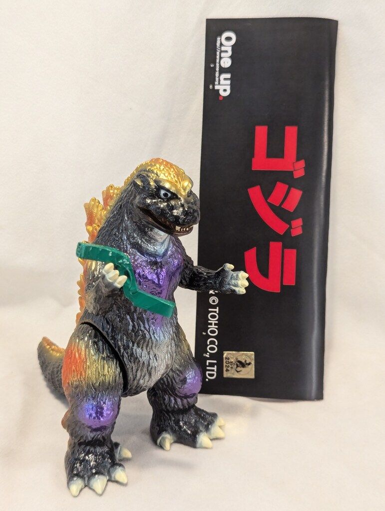 One up ゴジラ1954 黒成型 WF2024冬 電車持ち