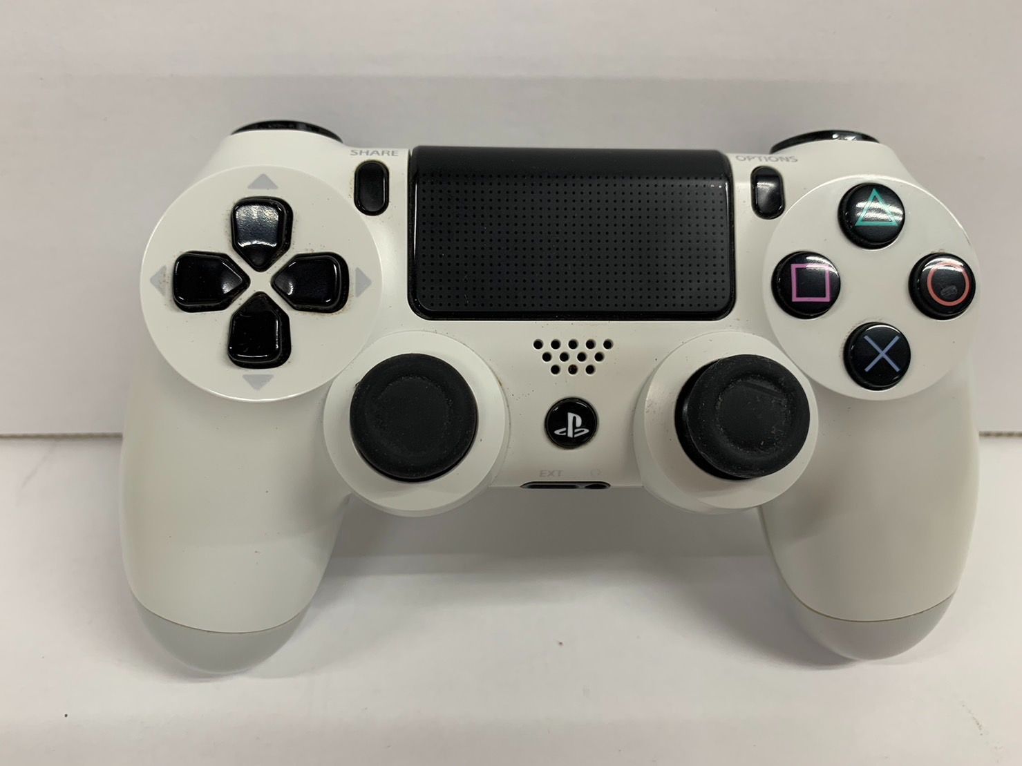 25.PS4 CUH-1100A Bo2 500GB Glacier White (コントローラー
